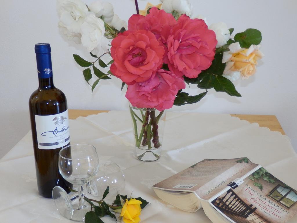 Maro Suites Tavronitis  Bagian luar foto